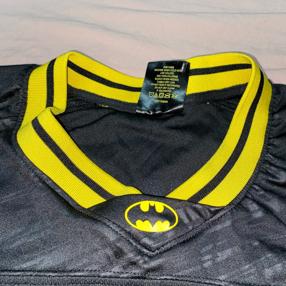 Marvel Batman Jersey - Picture 3 of 6